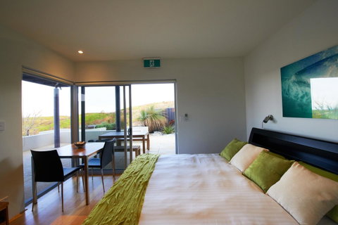 Aquatic Visions - Your Accommodation 25