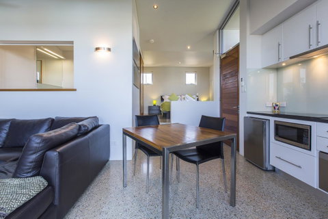 Aquatic Visions - Your Accommodation 12