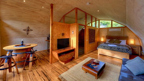 43 Degrees Bruny Island - Your Accommodation 3