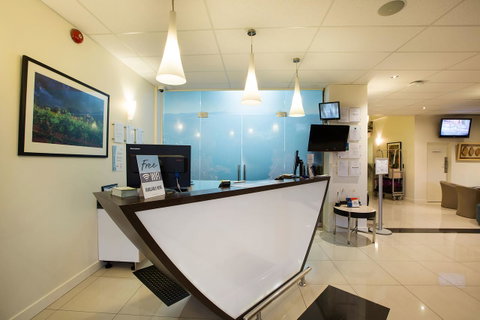 Gateway Hotel By Nightcap Plus - Your Accommodation 39
