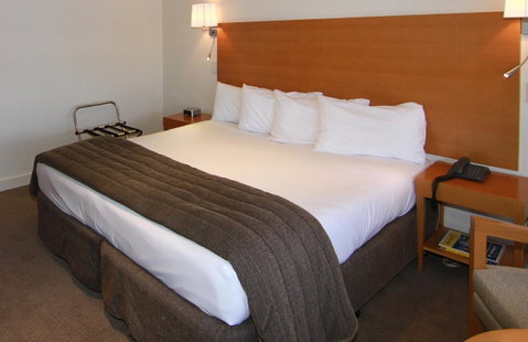 Gateway Hotel By Nightcap Plus - Your Accommodation 25