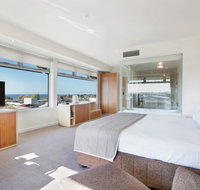Quality Hotel Gateway Inn Devonport - Your Accommodation