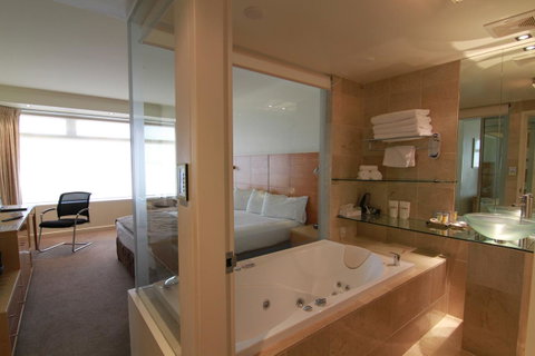 Gateway Hotel By Nightcap Plus - Your Accommodation 44