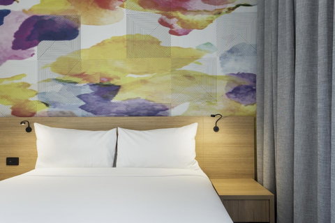 Ibis Styles Hobart - Your Accommodation 9