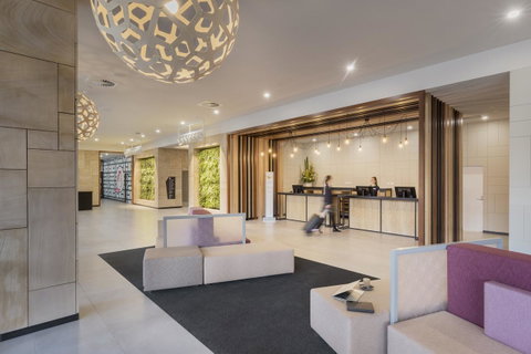 Ibis Styles Hobart - Your Accommodation 13