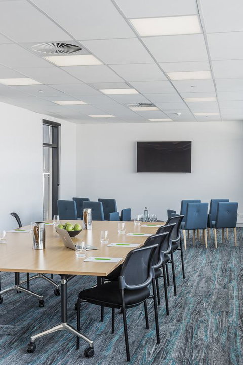 Ibis Styles Hobart - Your Accommodation 28