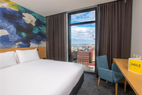 Ibis Styles Hobart - Your Accommodation 27