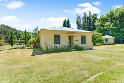 Giants Table And Cottages - Your Accommodation 24