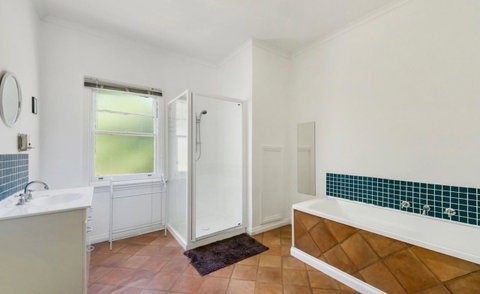 Giants Table And Cottages - Your Accommodation 4