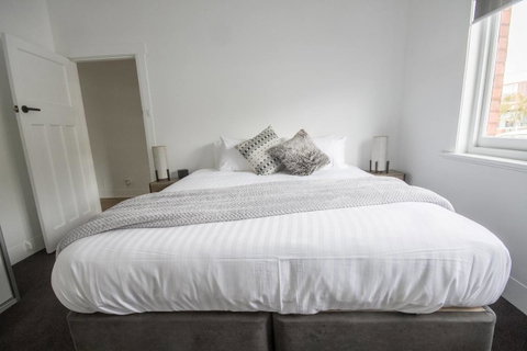 49 Pedder - Your Accommodation 10