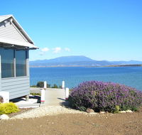 The Boat Shed - Your Accommodation