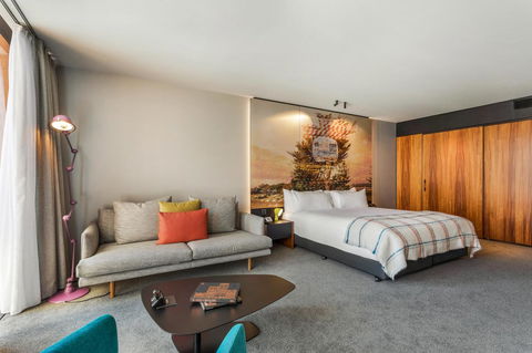 MACq 01 Hotel - Your Accommodation 1