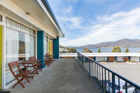 Riverfront Motel & Villas - Your Accommodation 31