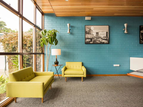 Riverfront Motel & Villas - Your Accommodation 4