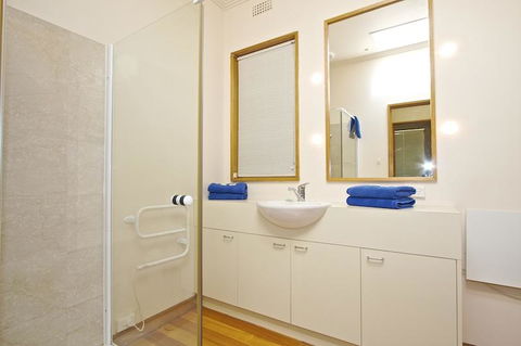 Riverfront Motel & Villas - Your Accommodation 2