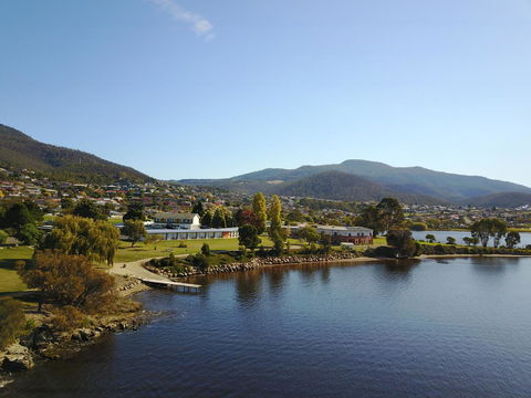 Riverfront Motel & Villas - Your Accommodation 29