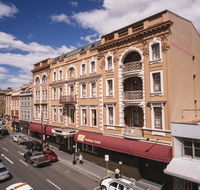 Hadley's Orient Hotel - Your Accommodation