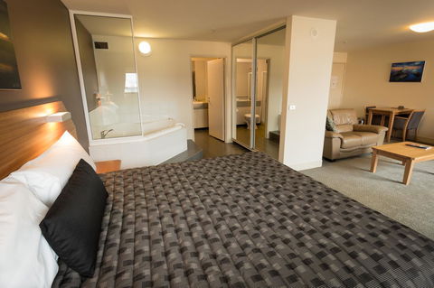 The Old Woolstore Apartment Hotel - Your Accommodation 31