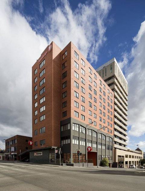 Travelodge Hotel Hobart - Your Accommodation 0