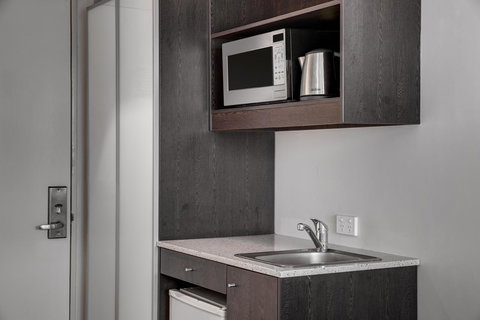 Travelodge Hotel Hobart - Your Accommodation 7