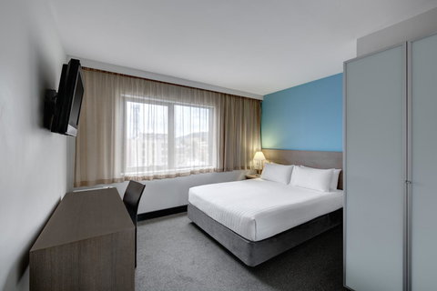 Travelodge Hotel Hobart - Your Accommodation 12