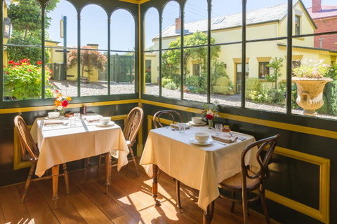 The Corinda Collection - Your Accommodation 5