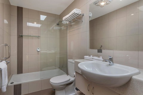 Bay View Villas - Your Accommodation 25