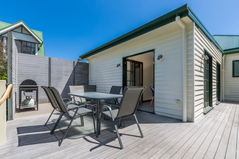 Rosehaven Cottage - Your Accommodation 13