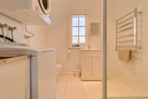 Rosehaven Cottage - Your Accommodation 15