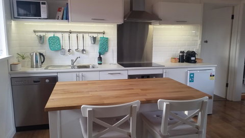 Driftwood-Cottage - Your Accommodation 1