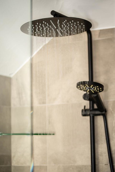 Sanctum Boutique Apartments - Your Accommodation 18