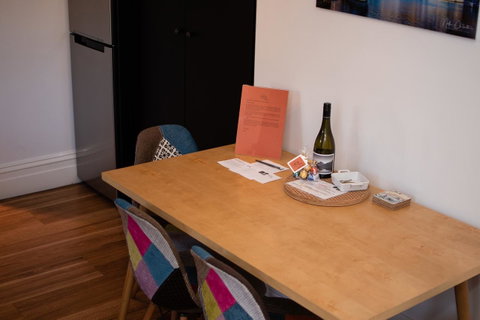 Sanctum Boutique Apartments - Your Accommodation 25