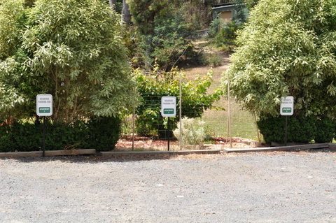 Oyster Cove Chalet - Your Accommodation 19