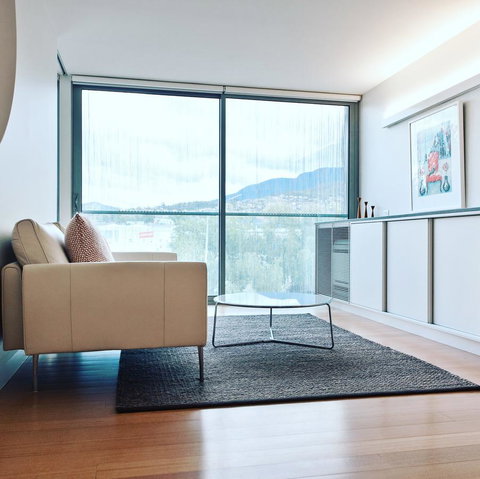 Quarry House Luxury Retreat - Your Accommodation 6