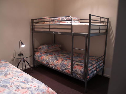 Craggy Peaks Wilderness Cabins - Your Accommodation 6