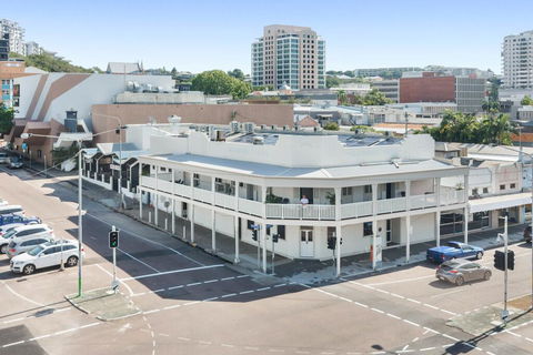 Newmarket Hotel - Your Accommodation 0