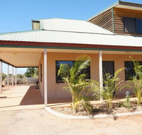 Ningaloo Breeze Villa 6 - 3 Bedroom Fully Self-Contained Holiday Accommodation - Your Accommodation