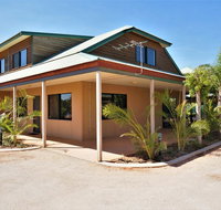 Ningaloo Breeze Villa 9 - 3 Bedroom Fully Self-Contained Holiday Accommodation - Your Accommodation
