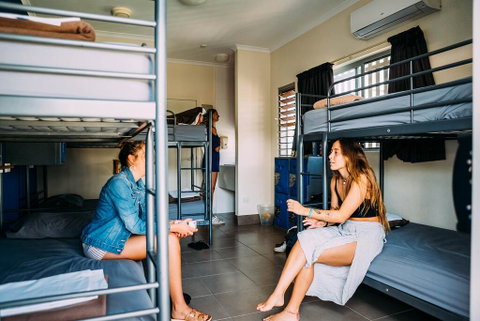 Noosa Flashpackers - Your Accommodation 3