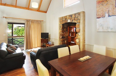 Number 9 DBV - Your Accommodation 3