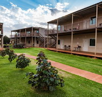 Oasis Newman - Your Accommodation