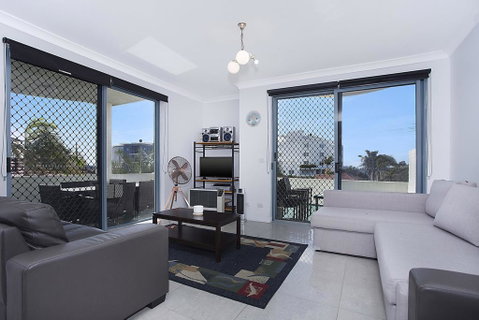 Ocean Palms, Unit 2 - The Entrance, NSW - Your Accommodation 1