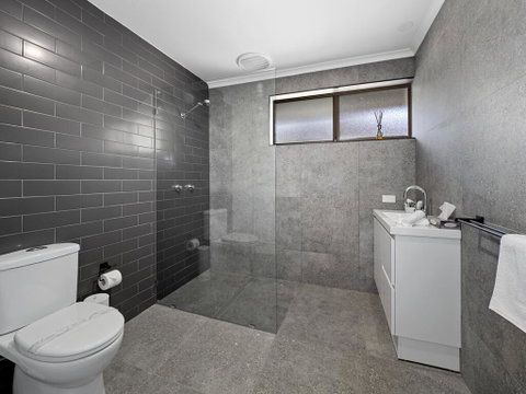 Ocean Park Motel & Holiday Apartments - Your Accommodation 3
