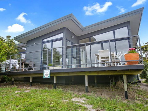 OCEANS 12 - Modern Ocean View Villa - Your Accommodation 3