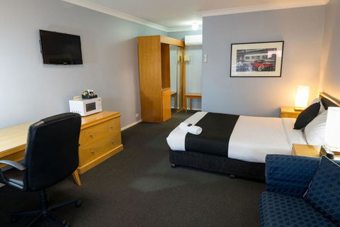 Old Maitland Inn - Your Accommodation 3