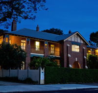 Old Parkes Convent - Your Accommodation