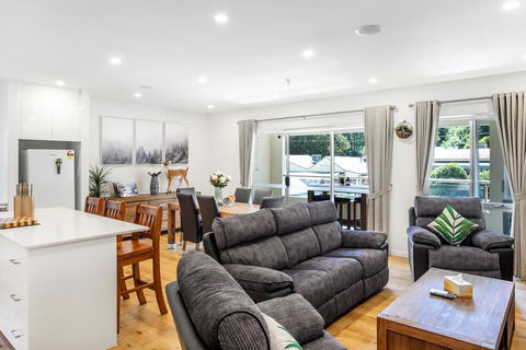 Olinda Two Bedroom Apartment - B2 - Your Accommodation 3