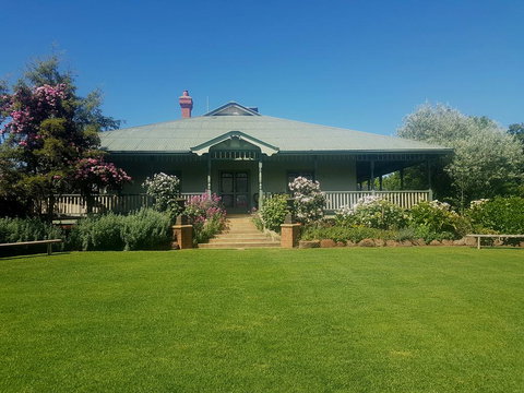 Orange Grove Gardens - Your Accommodation 1