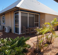 Osprey Holiday Village Unit 201-1 Bedroom - Wonderful 1 Bedroom Studio Apartment with a Pool in the Complex - Your Accommodation