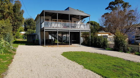 Our Place - 12 Boathaven Drive - Your Accommodation 0